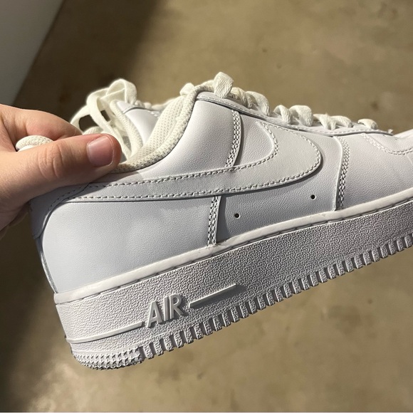 Like New Nike Air Force 1s - Picture 7 of 9